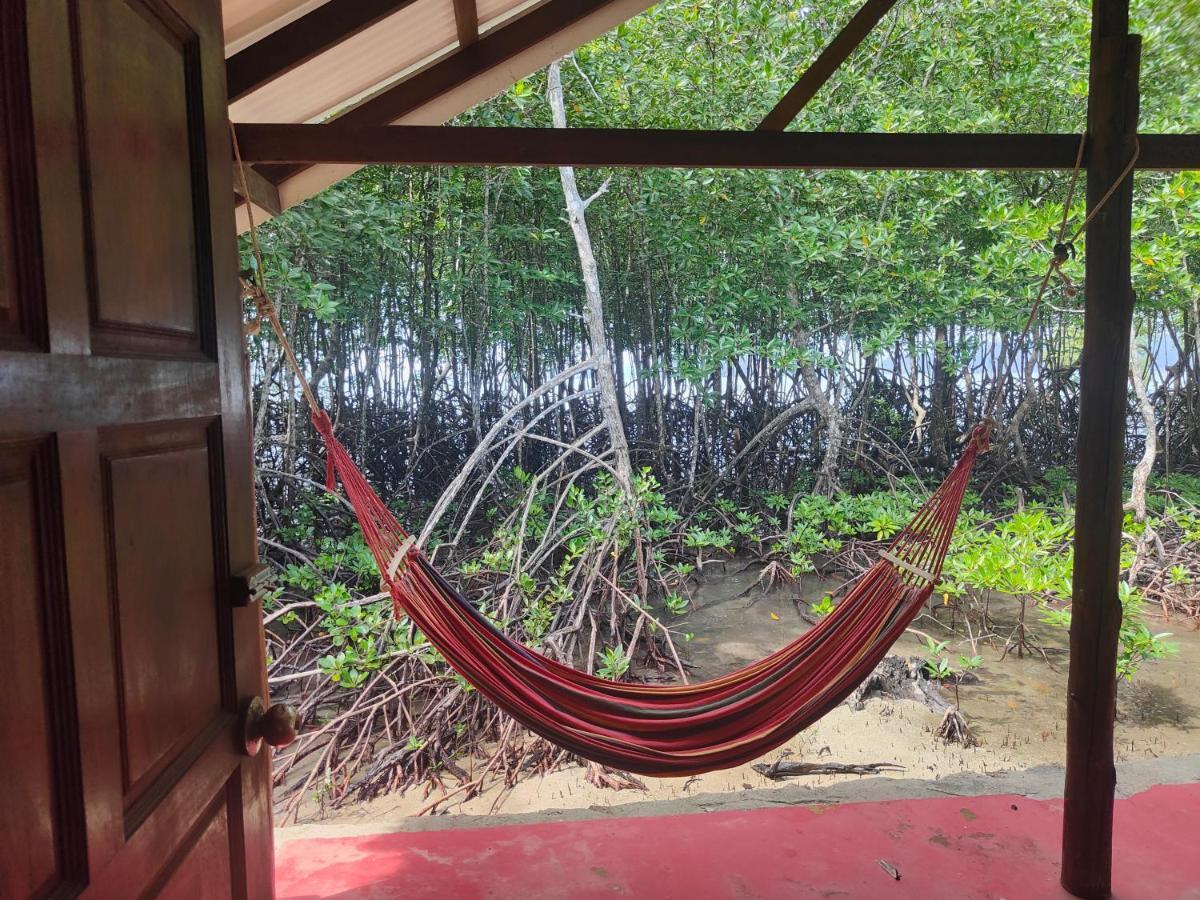 Bananas Resort & Restaurant Tha Lane Bay 외부 사진